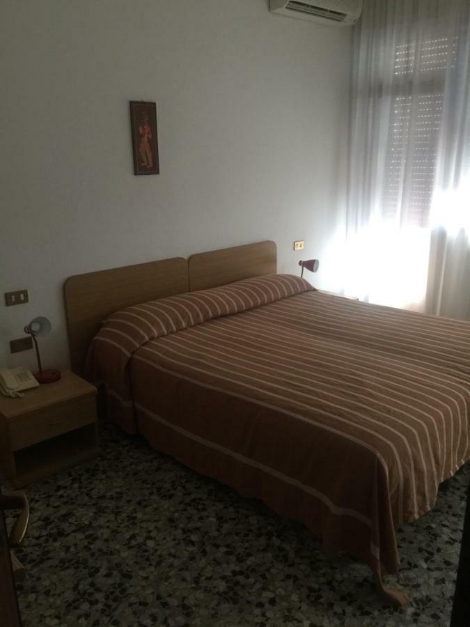 Hotel Margherita Sottomarina Exteriér fotografie
